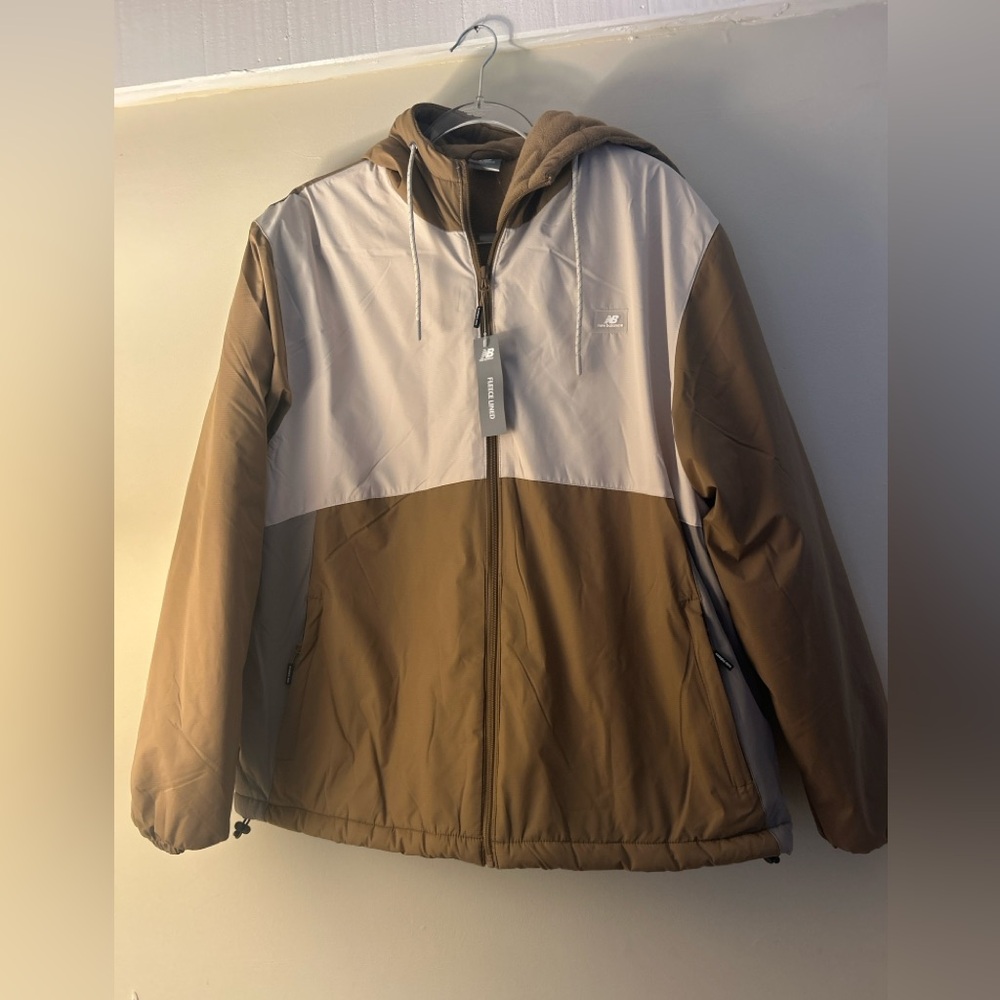 New Balance NWT Men’s Tech Fleece Hooded Jacket Tan Brown Colorblock | Size L